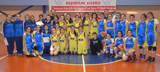 Küçük Kızlar Basketbolda Final Heyecanı Yaşandı