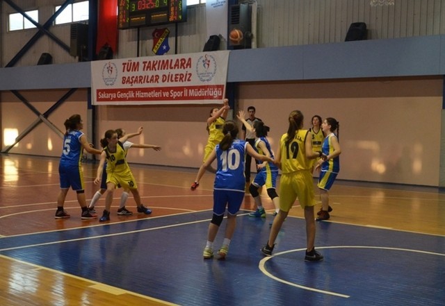 Küçük Kızlar Basketbolda Final Heyecanı Yaşandı