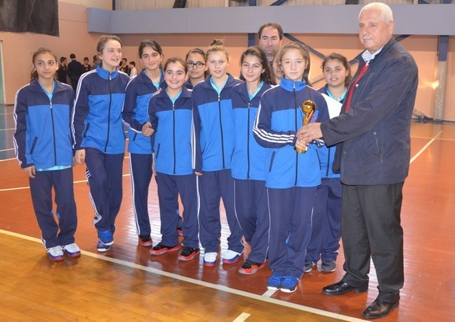 Küçük Kızlar Basketbolda Final Heyecanı Yaşandı