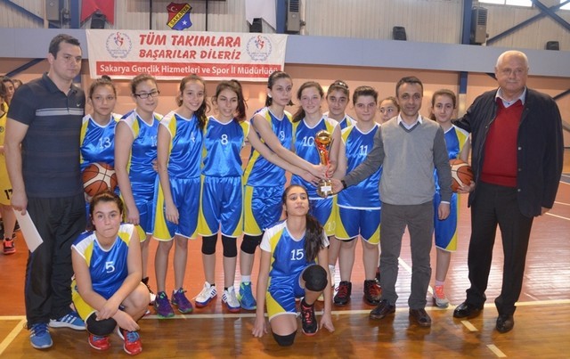 Küçük Kızlar Basketbolda Final Heyecanı Yaşandı