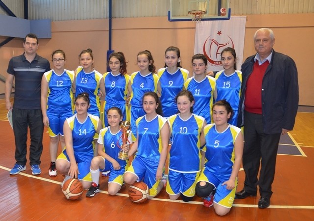 Küçük Kızlar Basketbolda Final Heyecanı Yaşandı