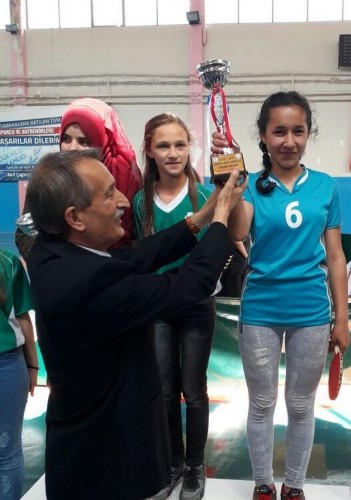 Karasulu raketler ödüllerini aldı