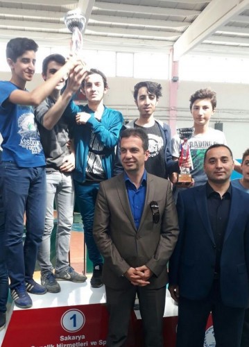 Karasulu raketler ödüllerini aldı
