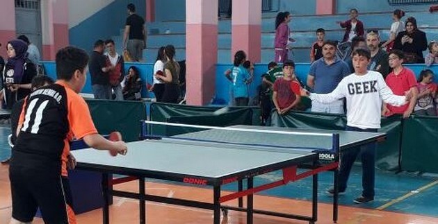 Karasulu raketler ödüllerini aldı