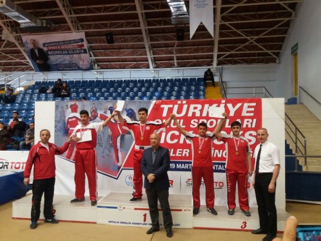 Kickboksçular Kürsüye Çıktı