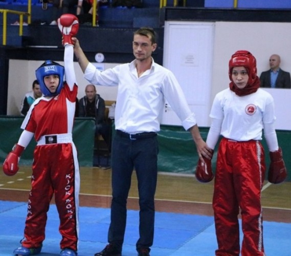Gençler Kickboksta Ringe Çıktı