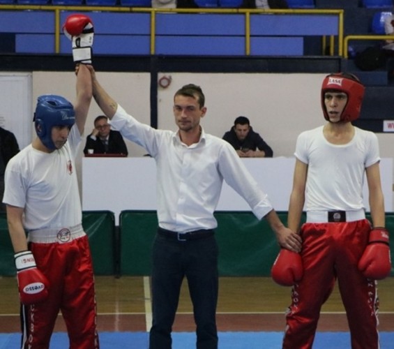 Gençler Kickboksta Ringe Çıktı
