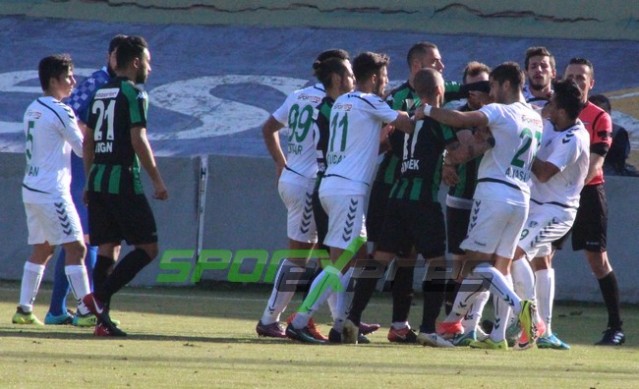 Konya-Anadolu Selçuk-Sakaryaspor: 1-0
