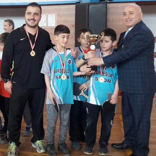 Akyazı'da Masa Tenisi Şampiyonları belli oldu