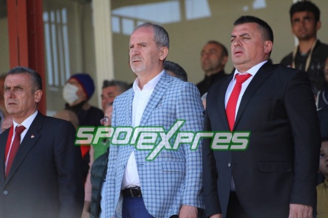 Sakaryaspor-Niğde Belediyespor:0-0