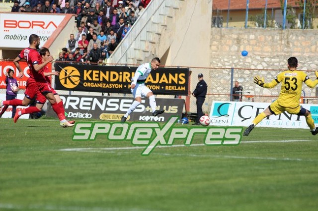 Sakaryaspor-Niğde Belediyespor:0-0
