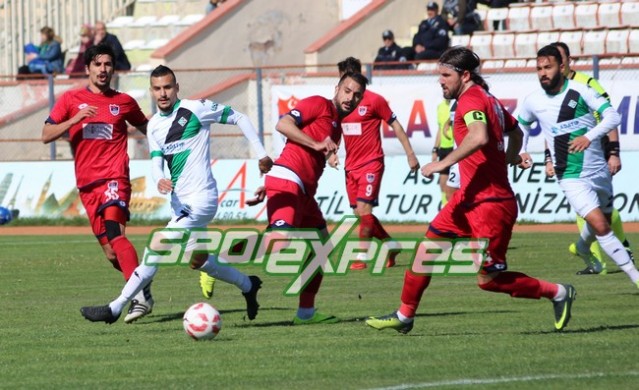 Sakaryaspor-Niğde Belediyespor:0-0