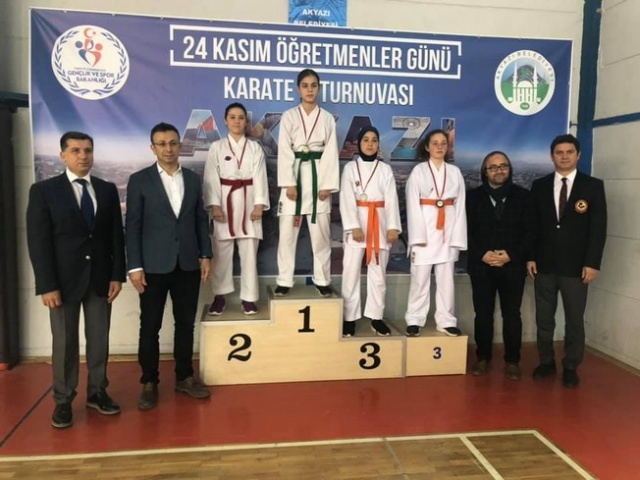 Öğretmenler Günü Karate Şöleni