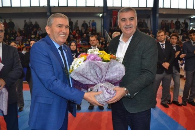 Öğretmenler Günü Karate Şöleni