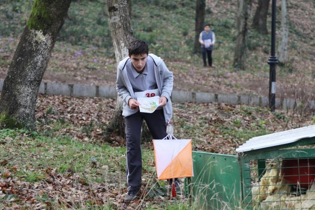 Yön Bulmak İçin Yarıştılar