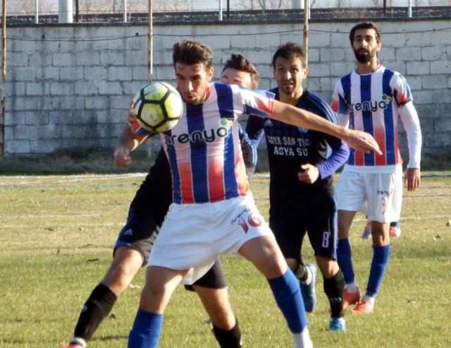 Pamukova 1968-Kocaalispor: 1-1