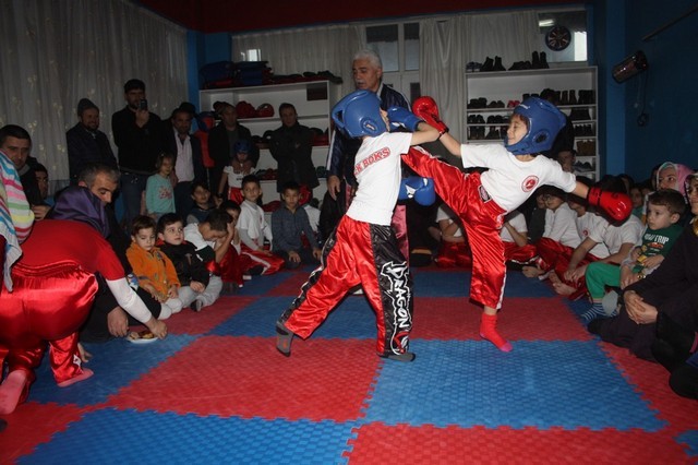 Kick Boks'ta Terfi zamanı