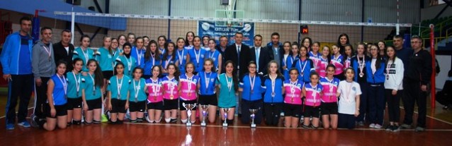 Yıldızlar Voleybolda şampiyonlar belli oldu