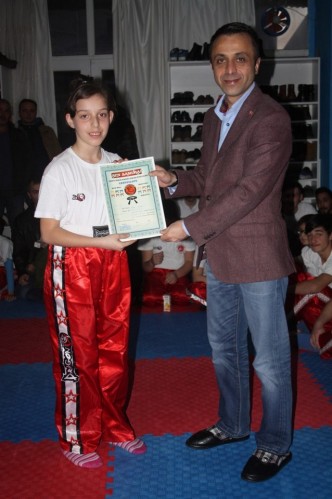 Kick Boks'ta Terfi zamanı