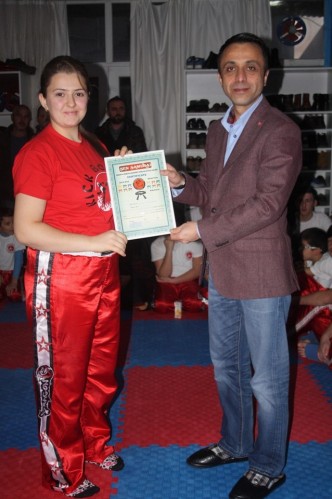 Kick Boks'ta Terfi zamanı