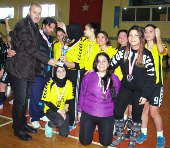Fatih MTAL ve SporLisesi şampiyon