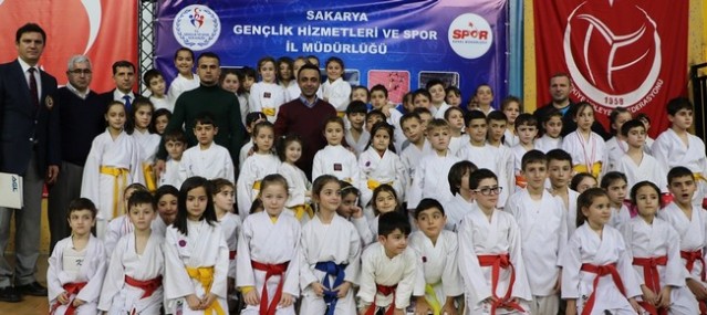 Karate'de Gençlik Şöleni