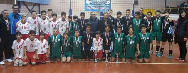 Yıldızlar Voleybolda şampiyonlar belli oldu