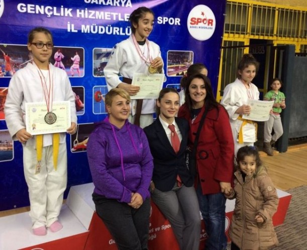 Judocular madalyalarına kavuştu