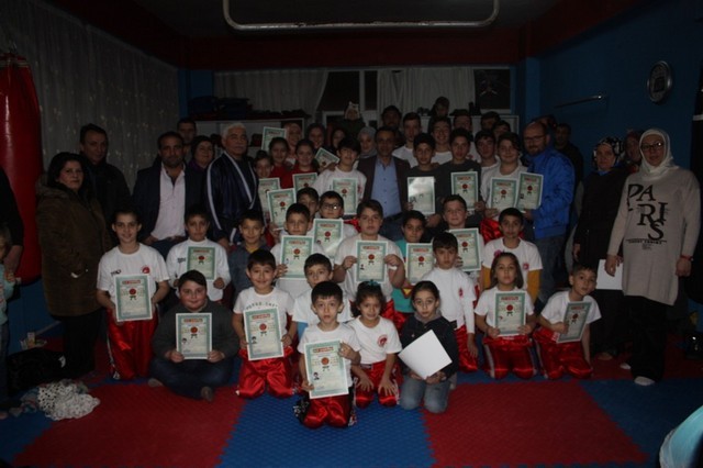 Kick Boks'ta Terfi zamanı