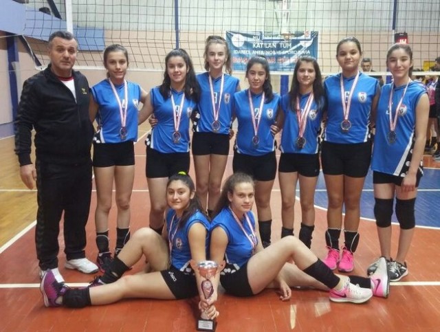 Yıldızlar Voleybolda şampiyonlar belli oldu