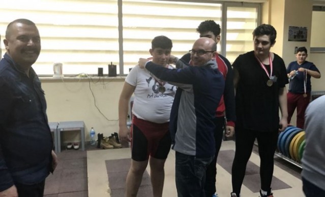 Okullar Halterde şampiyonlar belli oldu