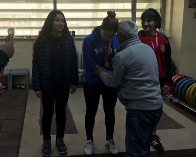 Okullar Halterde şampiyonlar belli oldu