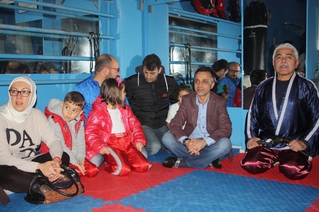 Kick Boks'ta Terfi zamanı