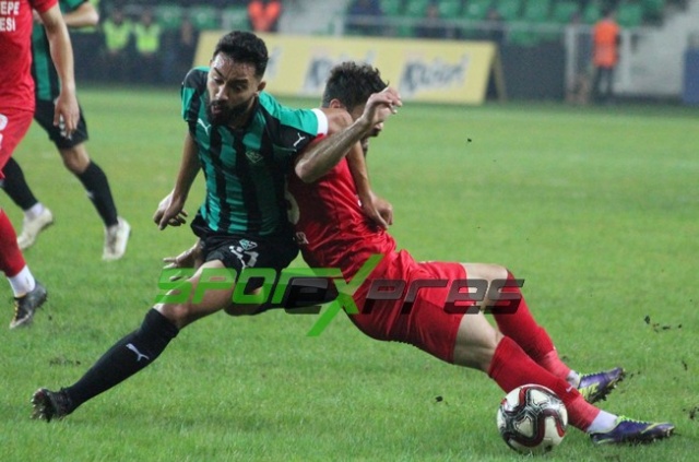 Sakaryaspor-Sancaktepe Belediyespor:0-0