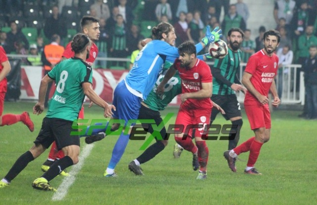 Sakaryaspor-Sancaktepe Belediyespor:0-0