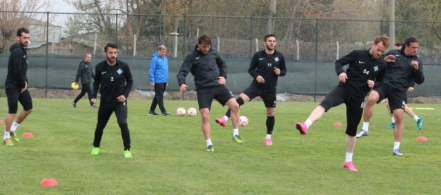 Toçoğlu ve Büyüka'dan Sakaryaspor'a ziyaret