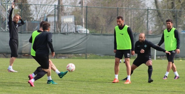 Toçoğlu ve Büyüka'dan Sakaryaspor'a ziyaret