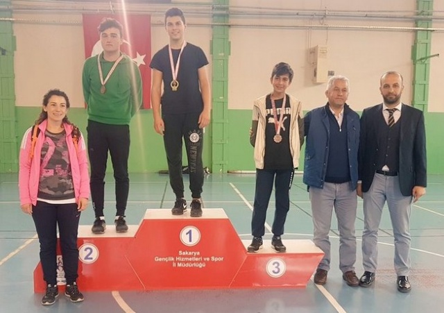 Sapanca’da Okul Sporları Heyecanı