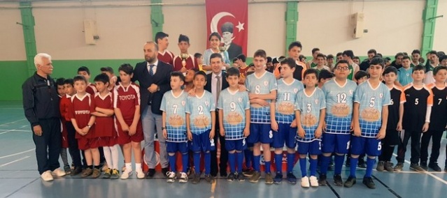 Sapanca’da Okul Sporları Heyecanı