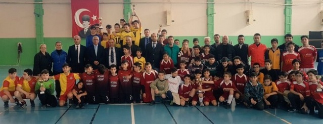 Sapanca’da Okul Sporları Heyecanı