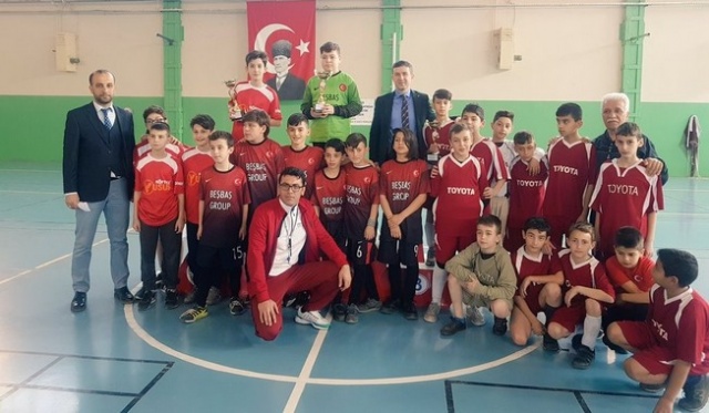 Sapanca’da Okul Sporları Heyecanı