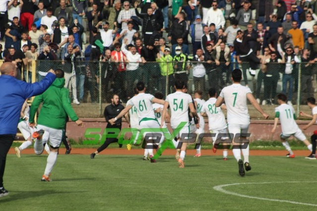 Sapancaspor'un şampiyonluk fotoğrafları