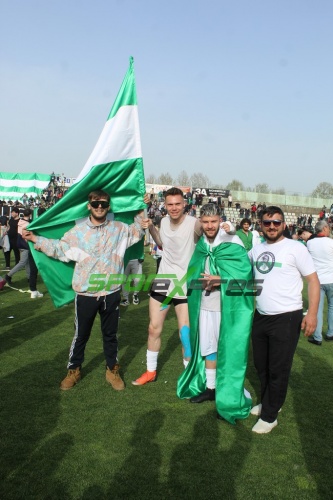 Sapancaspor'un şampiyonluk fotoğrafları