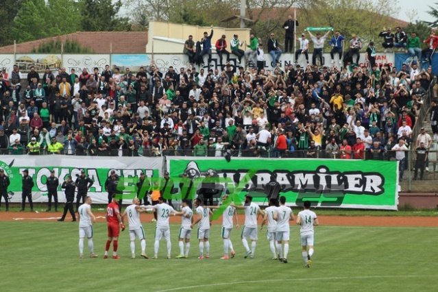 Sapancaspor'un şampiyonluk fotoğrafları