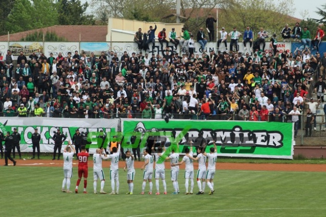 Sapancaspor'un şampiyonluk fotoğrafları