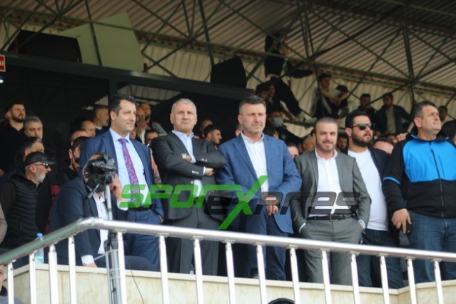 Sapancaspor'un şampiyonluk fotoğrafları