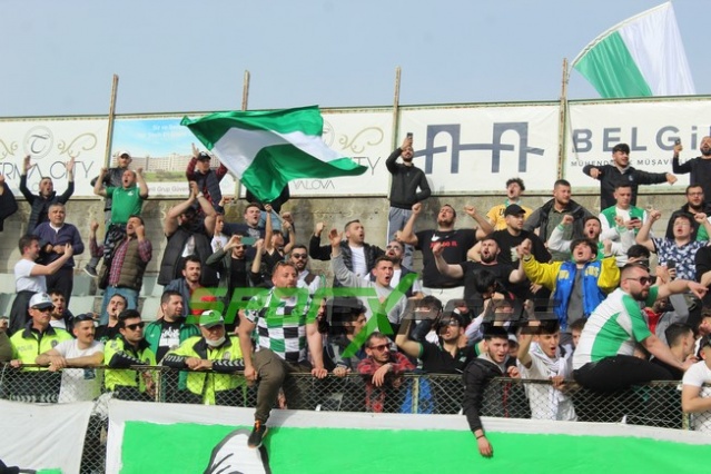 Sapancaspor'un şampiyonluk fotoğrafları