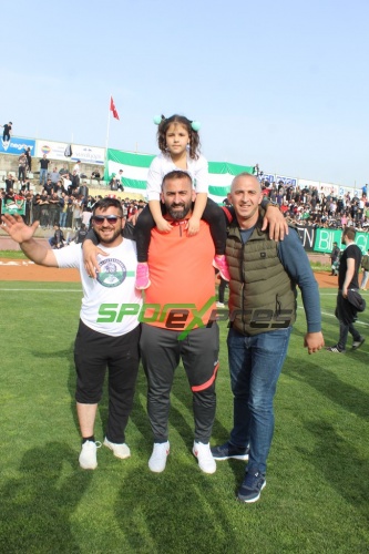 Sapancaspor'un şampiyonluk fotoğrafları