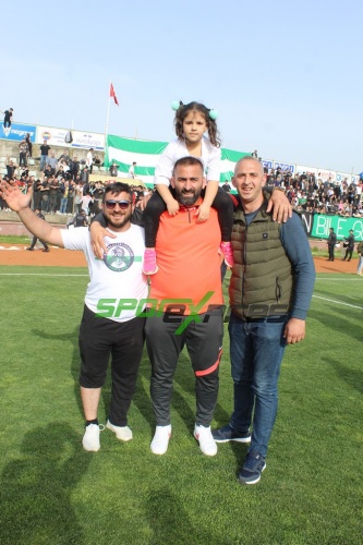 Sapancaspor'un şampiyonluk fotoğrafları