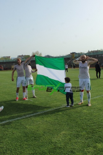 Sapancaspor'un şampiyonluk fotoğrafları